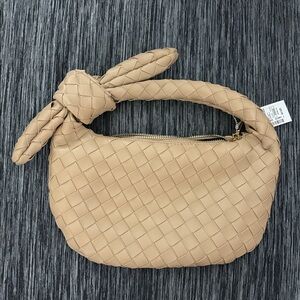 🤎 Urban Expressions Weave Hobo Bag. Tan. New with tags!